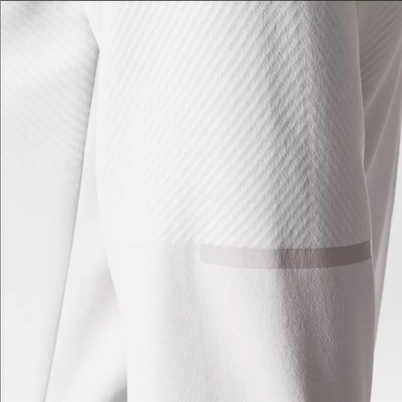 Adidas Climaheat Primeknit Hybrid Running Jacket - Picture 4 of 9